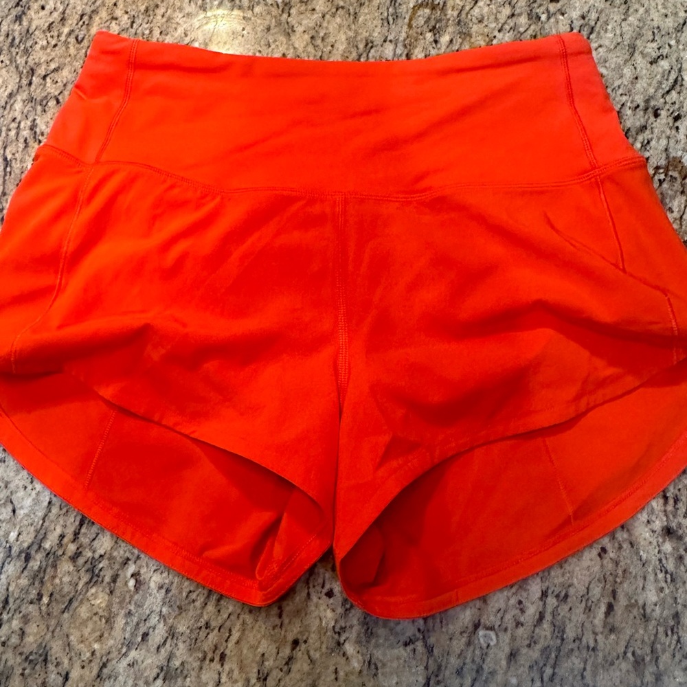 Lululemon high rise 2.5 in speed up short